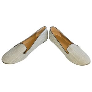 NWOT New York & Company Silver Plaid Closed Toe Flats